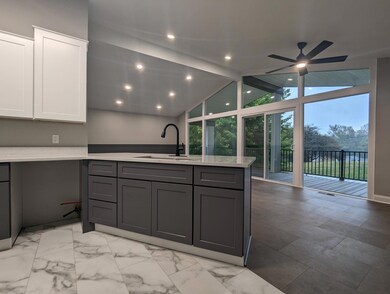 1811 Devon Dr, Springfield, OH 45503 - photo 7