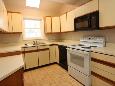 162 Hayes Ave, South Burlington, VT 05403 - photo 3