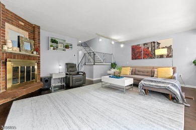 149 Marion Dr unit 149, West Orange, NJ 07052 - photo 3