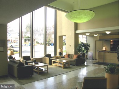 The Riviera unit 709, Bethesda, MD 20815 - photo 2