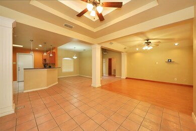 408 Crossbill St, Laredo, TX 78045 - photo 4