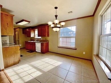 706 Brentwood Dr, Tahlequah, OK 74464 - photo 5