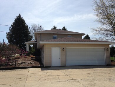 3293 8th Ave, Hudsonville, MI 49426 - photo 2