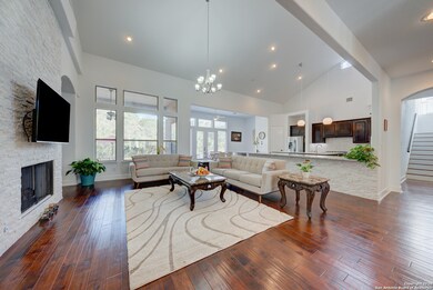 15820 Chinquapin, Helotes, TX 78023 - photo 3