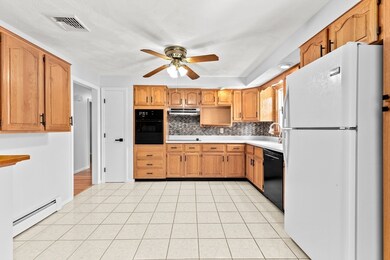 14 Brae Cir, Woburn, MA 01801 - photo 6