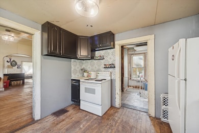 1408 W Main St, Owosso, MI 48867 - photo 6