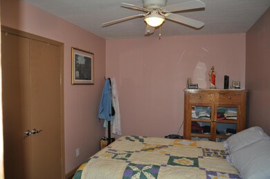 125 Evergreen-Bedroom 1