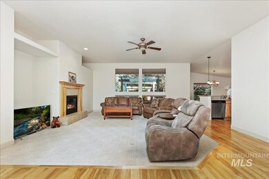 926 River Mist Path, Twin Falls, ID 83301 - photo 3