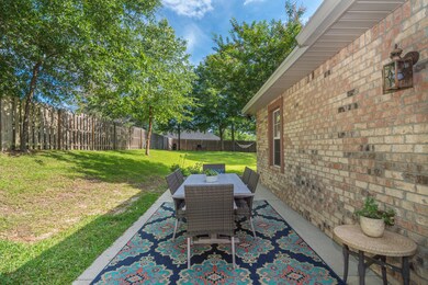 3153 Doris St Exterior-6
