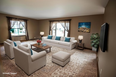 N89W13773 Bonnie Ln, Menomonee Falls, WI 53051 - photo 4