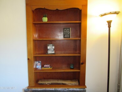 27 Kirk St, Great Barrington, MA 01230 - photo 6