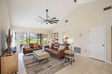 5370 Myrtle Wood unit 56, Sarasota, FL 34235 - photo 6