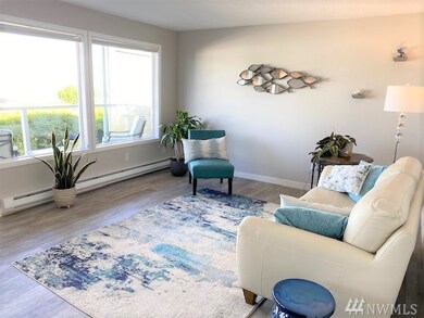 520 Maple St unit 103, Edmonds, WA 98020 - photo 4