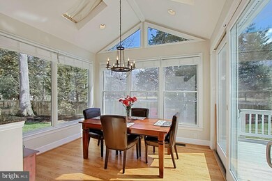 9051 Tower House Place, Alexandria, VA 22308 - photo 3