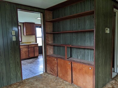 3649 E 1st St, Petroleum, IN 46778 - photo 4