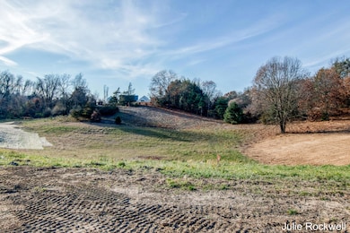 2825 Terra Nova Dr SE, Forest Hills, MI 49301 - photo 3