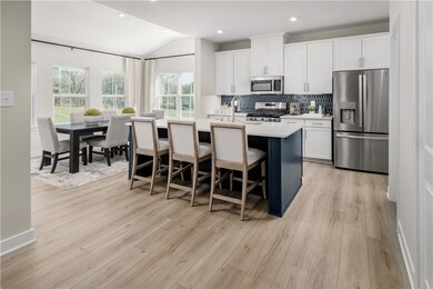 111 Barnett St, Venetia, PA 15367 - photo 2