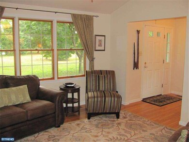 70 Viereck Rd, Swedesboro, NJ 08085 - photo 4