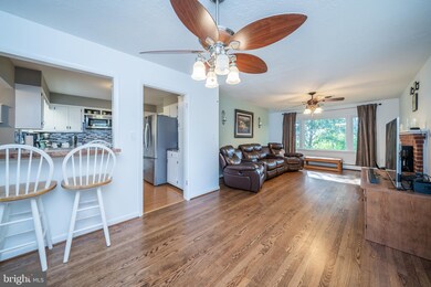 2630 Plum Point Rd, Huntingtown, MD 20639 - photo 4