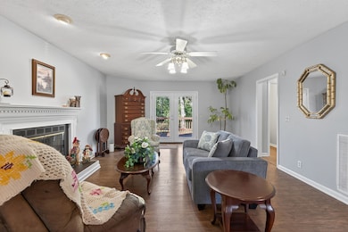 1120 Crestfield Dr, Nashville, TN 37211 - photo 7