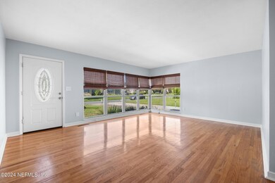 8441 Jacinto St, Jacksonville, FL 32211 - photo 4
