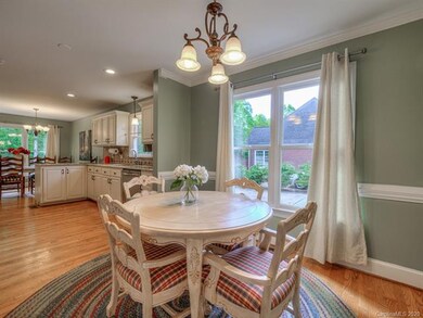 Breakfast/Kitchen