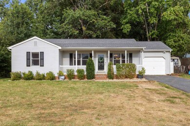 922 Patton Farm Rd, Stuarts Draft, VA 24477 - photo 3