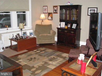 534 W 2nd St, Lansdale, PA 19446 - photo 6