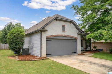 1166 Eagle Dr, Maylene, AL 35114 - photo 2