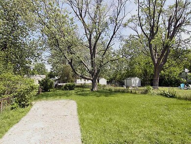 4718 Nowland Ave, Indianapolis, IN 46201 - photo 3