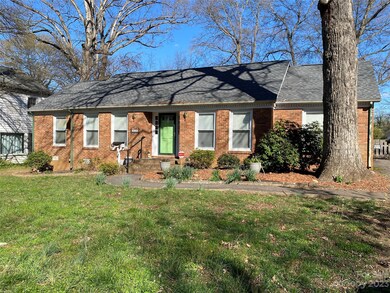 410 Sullivan Rd, Statesville, NC 28677 - photo 3