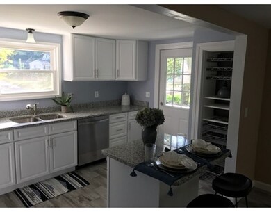 135 Holden St, Holden, MA 01520 - photo 3