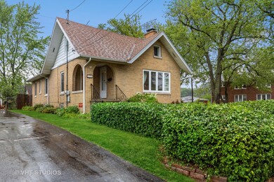 602 W Keith Ave, Waukegan, IL 60085 - photo 4