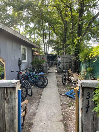 317 Cedar St unit A & B, Myrtle Beach, SC 29577 - photo 2