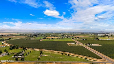 NKA Apricot Rd, Grandview, WA 98930 - photo 2