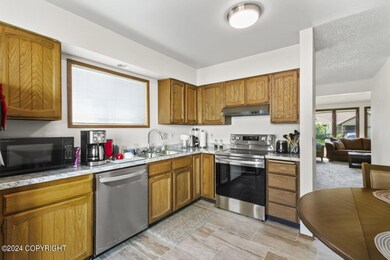 10229 Tartan Cir, Anchorage, AK 99507 - photo 7