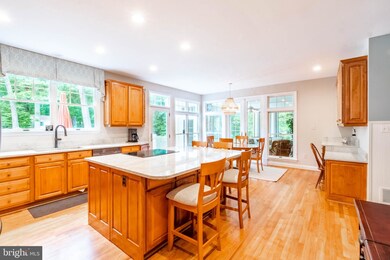 910 William Meade Ct, Davidsonville, MD 21035 - photo 4