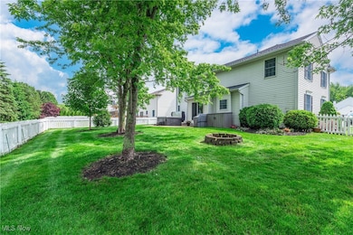 8373 Forest View Dr, Olmsted Falls, OH 44138 - photo 7