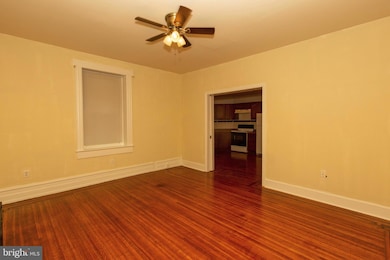 334 1-F E Main St unit 1F, Collegeville, PA 19426 - photo 4