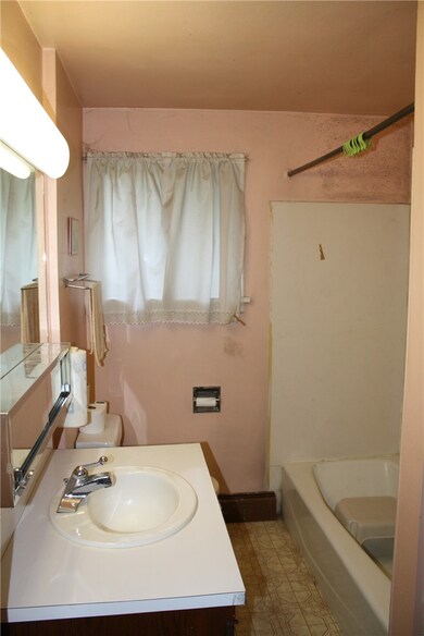 9327 232nd St SW, Edmonds, WA 98020 - photo 2