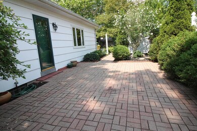 Side patio