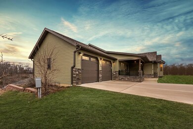 Country-Home-in-Town-in-Howell-County3