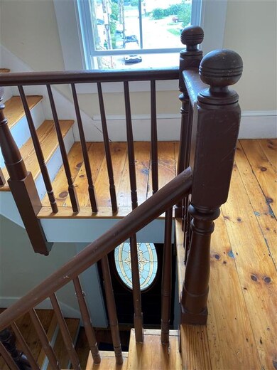 32 Ham St unit B, Dover, NH 03820 - photo 3