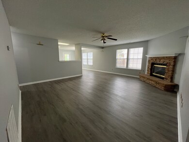 10908 Delphi Dr, Camby, IN 46113 - photo 4