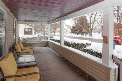 113 Colfax St-103