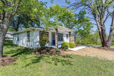 105 Cates St, Shelbyville, TN 37160 - photo 3