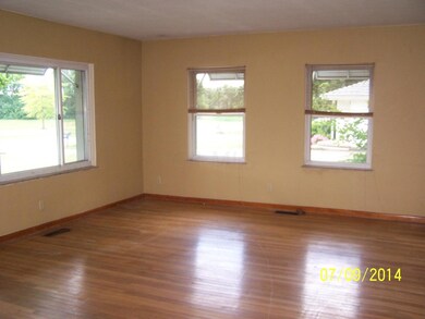 180 Walnut Creek Pike, Circleville, OH 43113 - photo 5