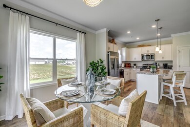 eat in and kitchen