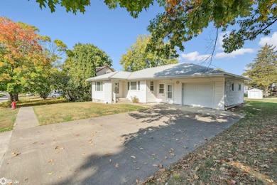 605 E Clay St, Mount Pleasant, IA 52641 - photo 2