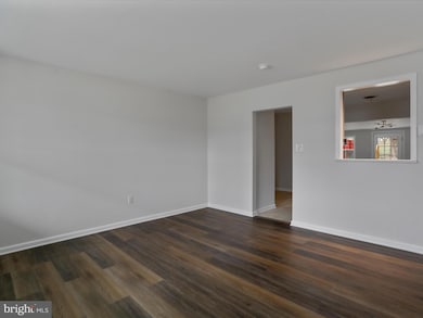 829 W 14th St, Front Royal, VA 22630 - photo 7